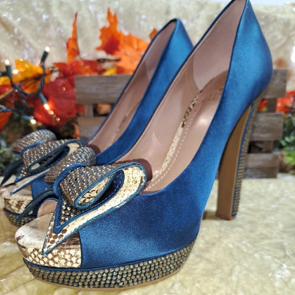 NWOB Vince Camuto Women's Grady Pump High Heel Ocean Blue & Gold Goddess - Picture 4 of 12